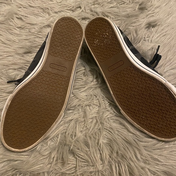 Women’s Coach Shoes - Picture 2 of 4
